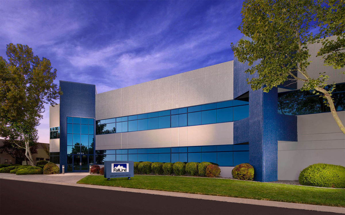 Fallline-Building_tall